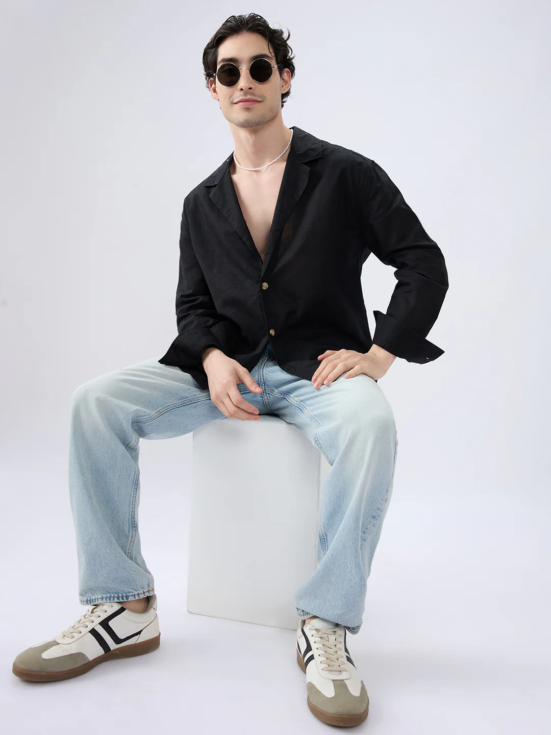 Refined Black Luxe Linen Lapel Collar Oversized Shirt - Image 7